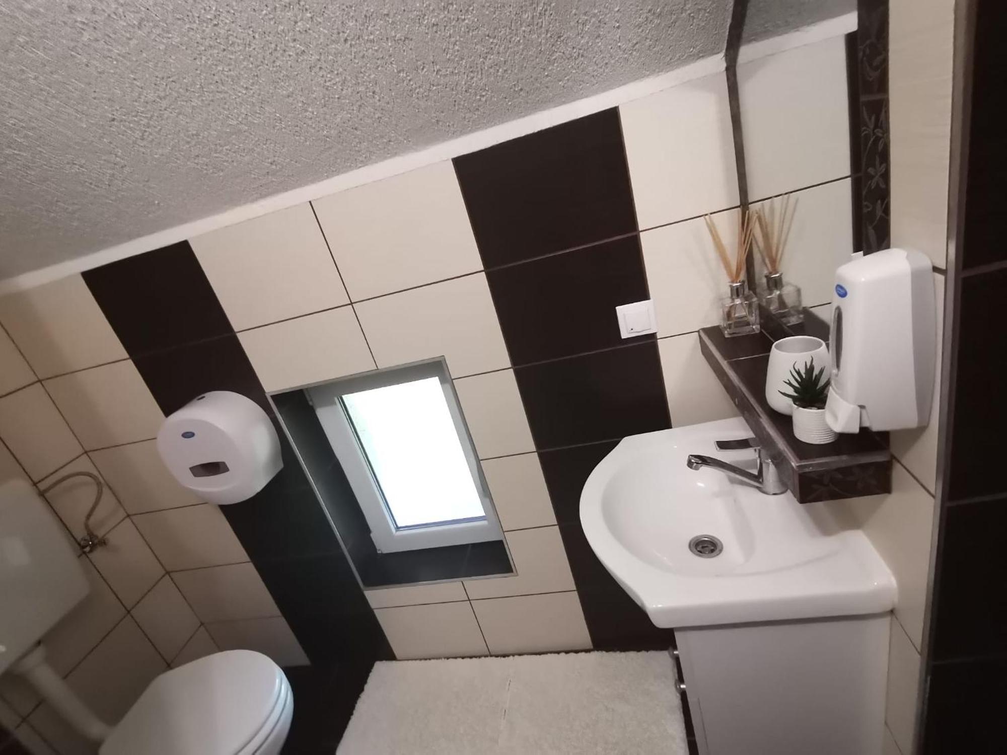 Dió vendégház Praid Esterno foto