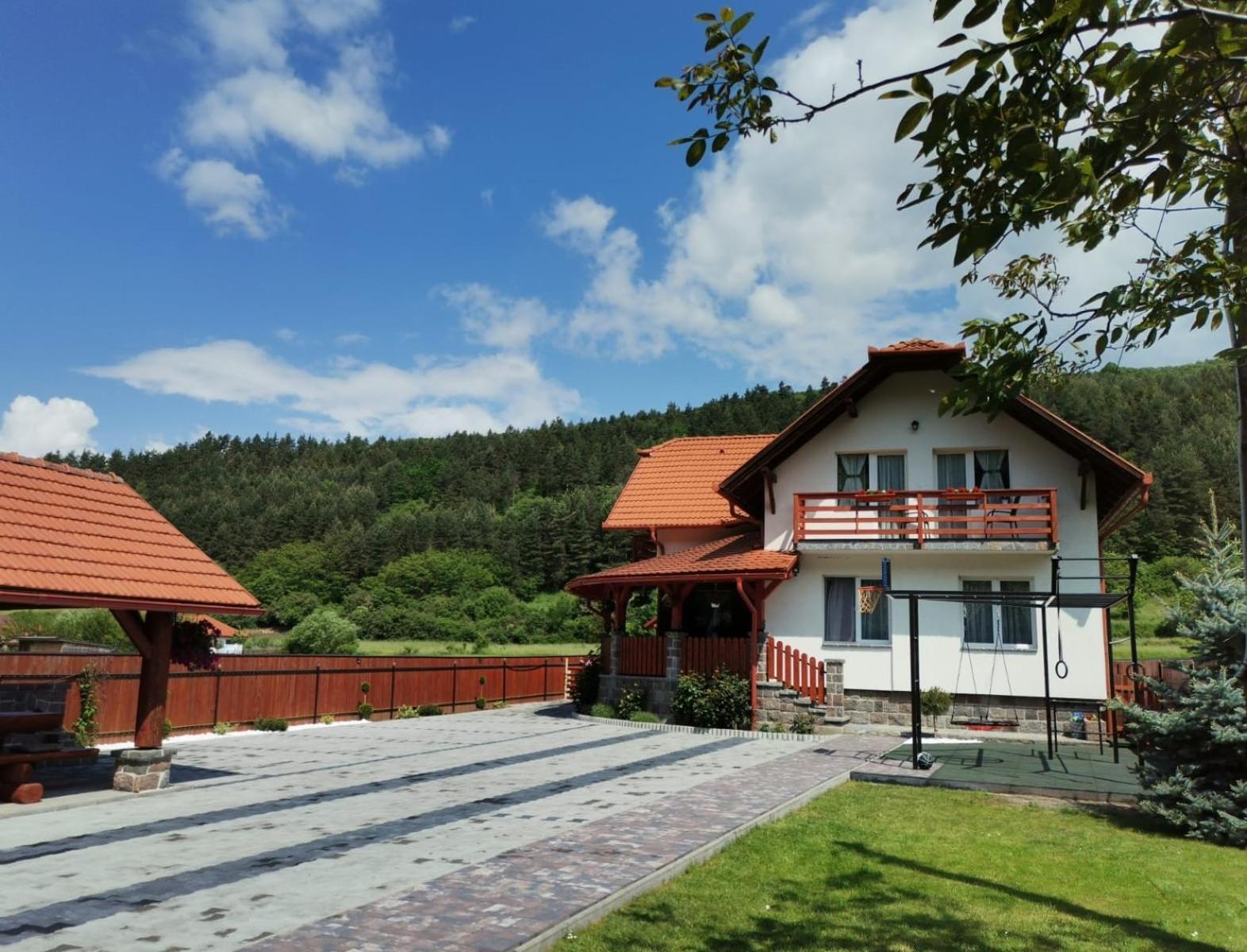 Dió vendégház Praid Esterno foto
